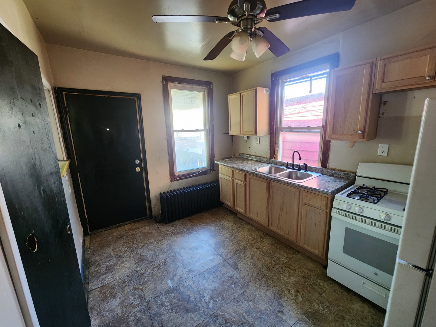 448 East 88th Street Chicago IL 60619
