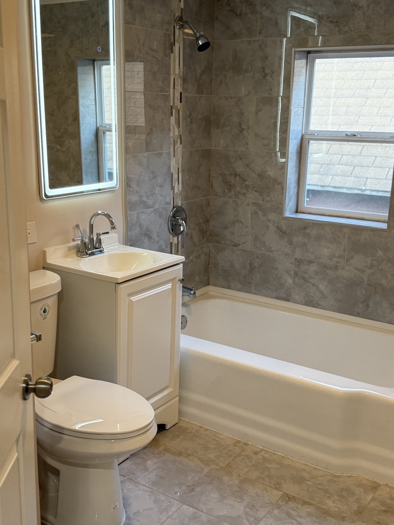 2706 East 78th Street Chicago IL 60649