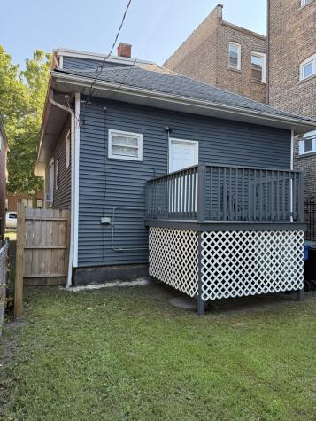 2706 East 78th Street Chicago IL 60649