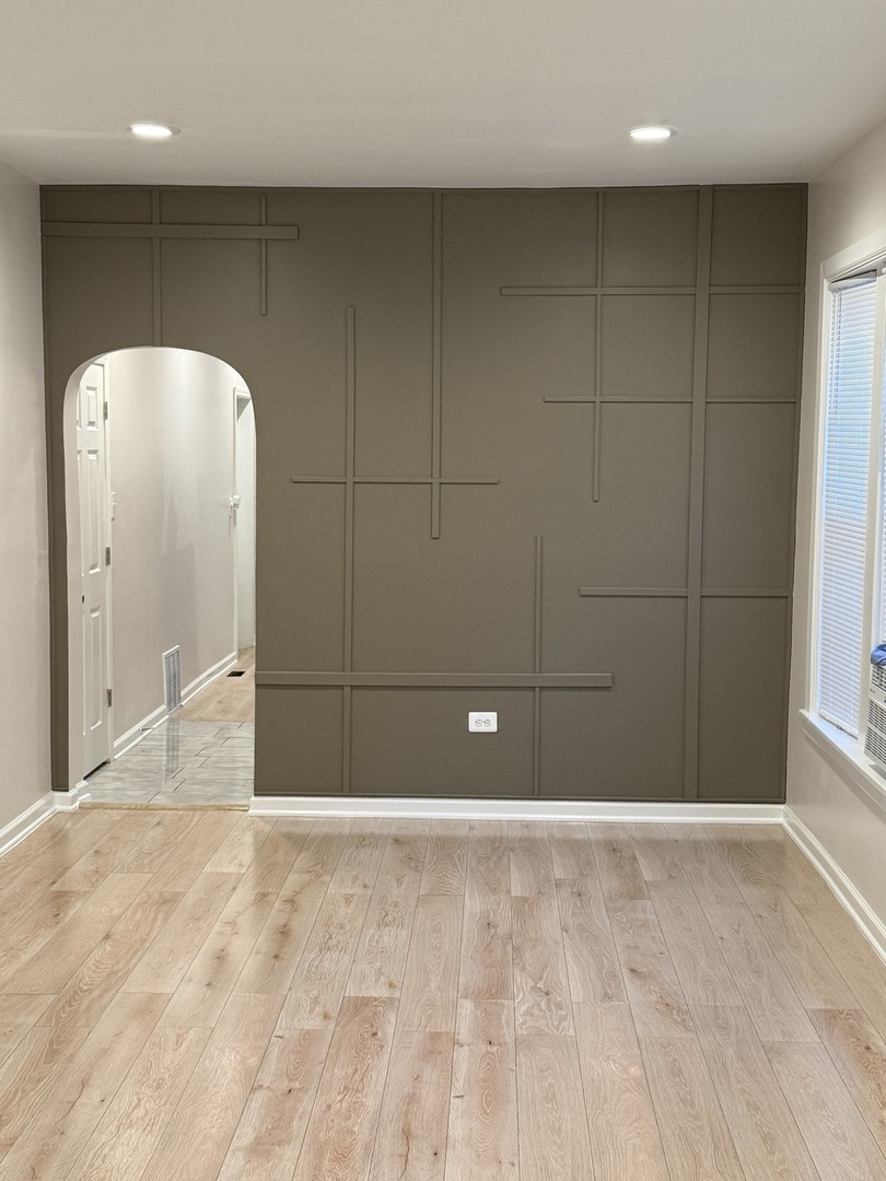 2706 East 78th Street Chicago IL 60649