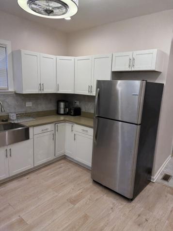 2706 East 78th Street Chicago IL 60649
