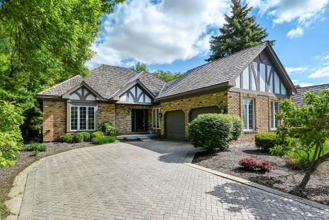 68 Berkshire Court Burr Ridge IL 60527