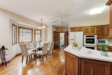 68 Berkshire Court Burr Ridge IL 60527