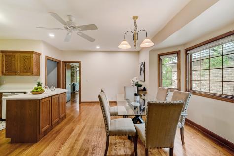 68 Berkshire Court Burr Ridge IL 60527