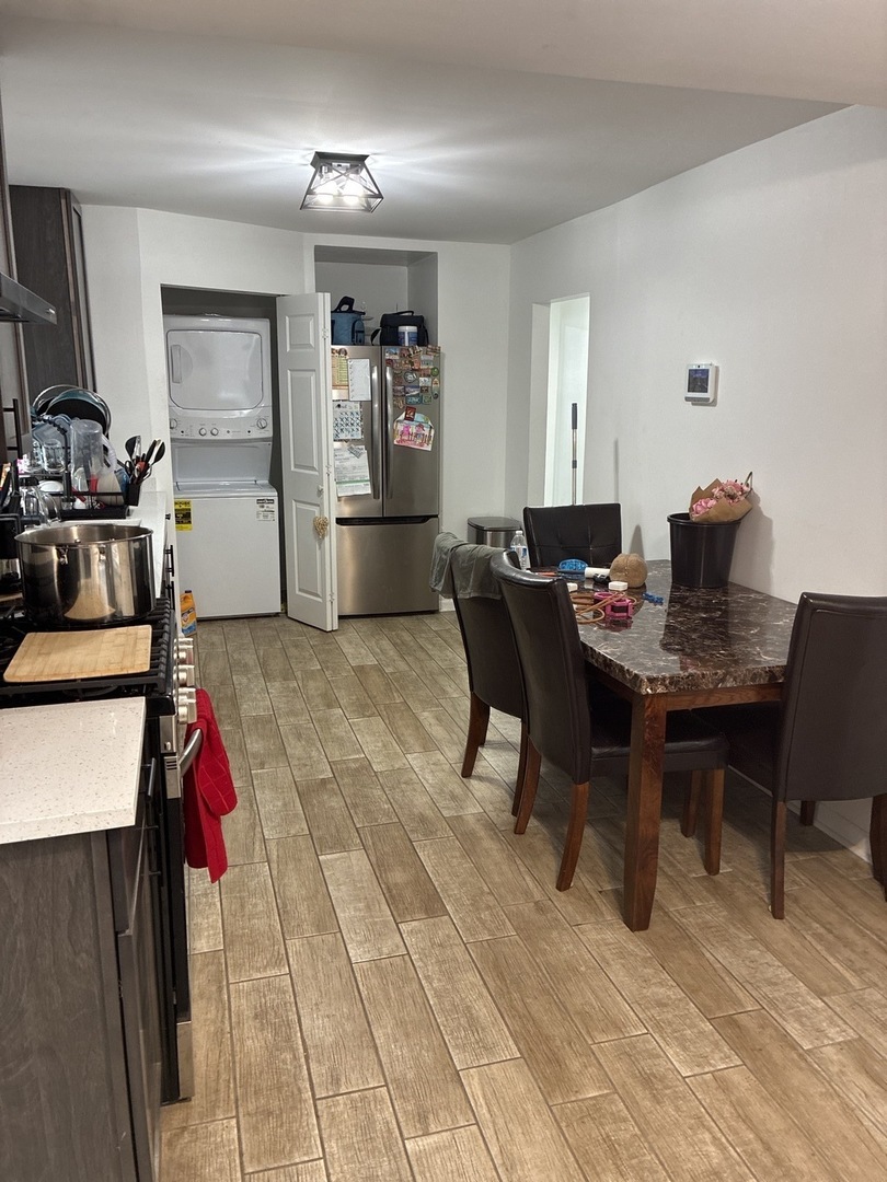 5230 West 51st Street Chicago IL 60638
