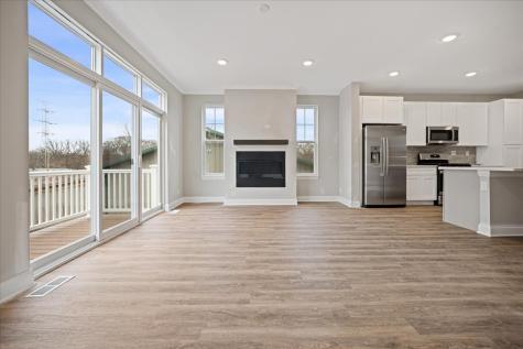 180 Eli Court Des Plaines IL 60016