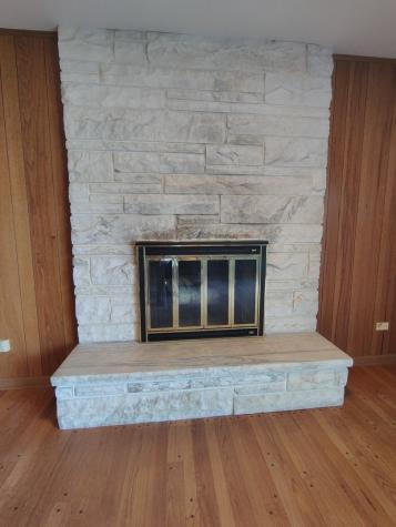 1027 Meadowlark Lane Glenview IL 60025