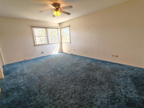 1027 Meadowlark Lane Glenview IL 60025