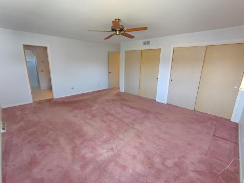 1027 Meadowlark Lane Glenview IL 60025