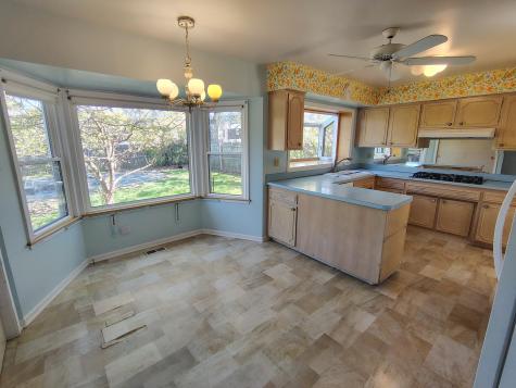 1027 Meadowlark Lane Glenview IL 60025