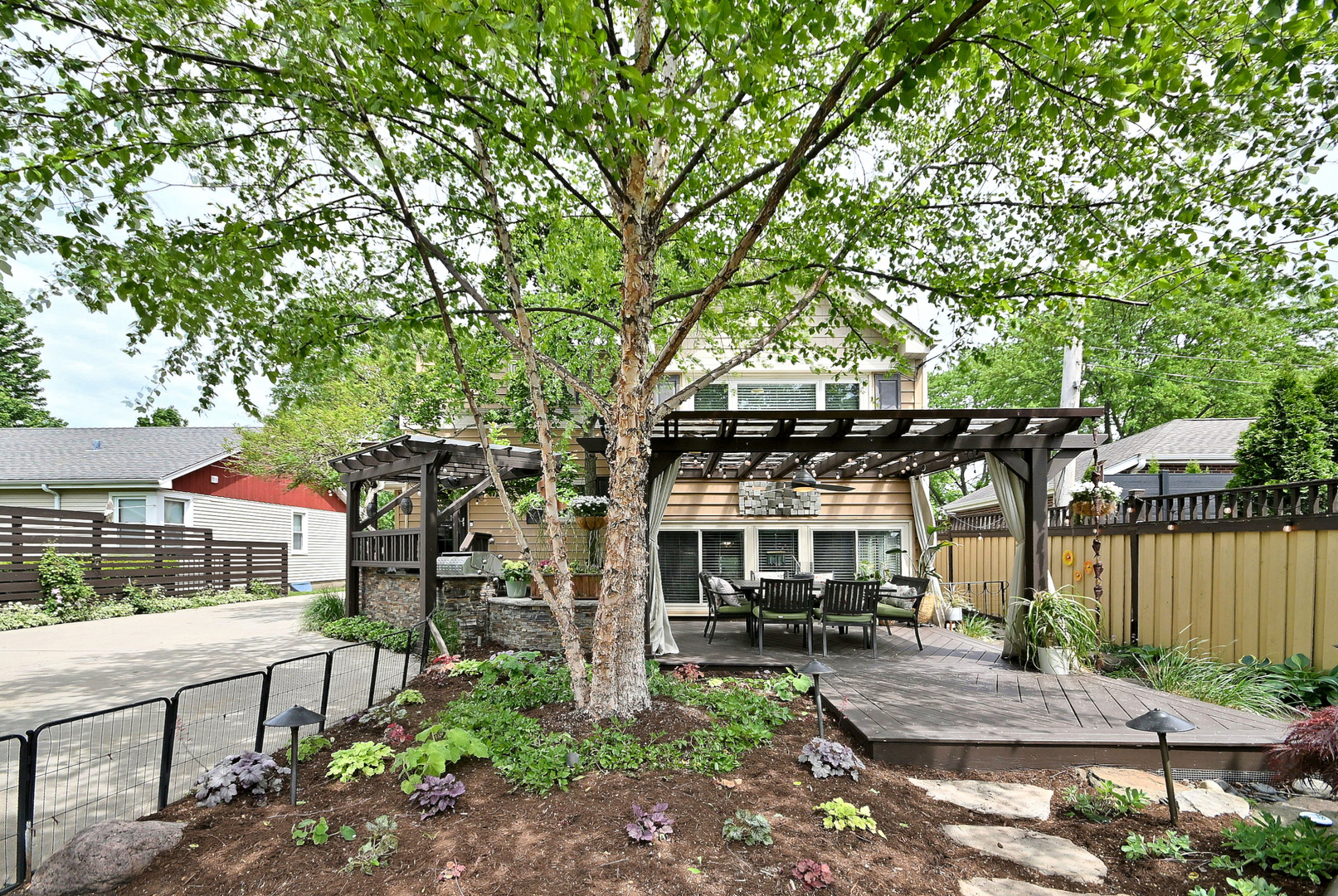 114 South Poplar Avenue Elmhurst IL 60126