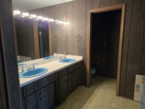 1663 East Rietveld Drive Crete IL 60417