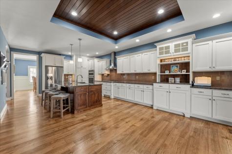 1310 White Oak Road Mahomet IL 61853