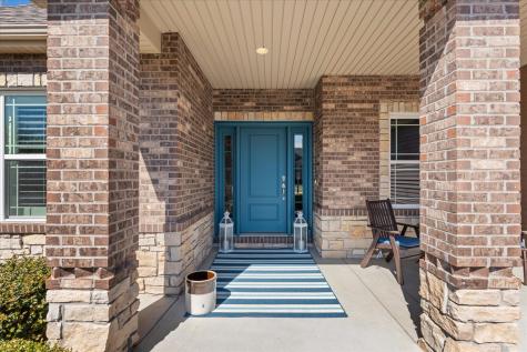 1310 White Oak Road Mahomet IL 61853