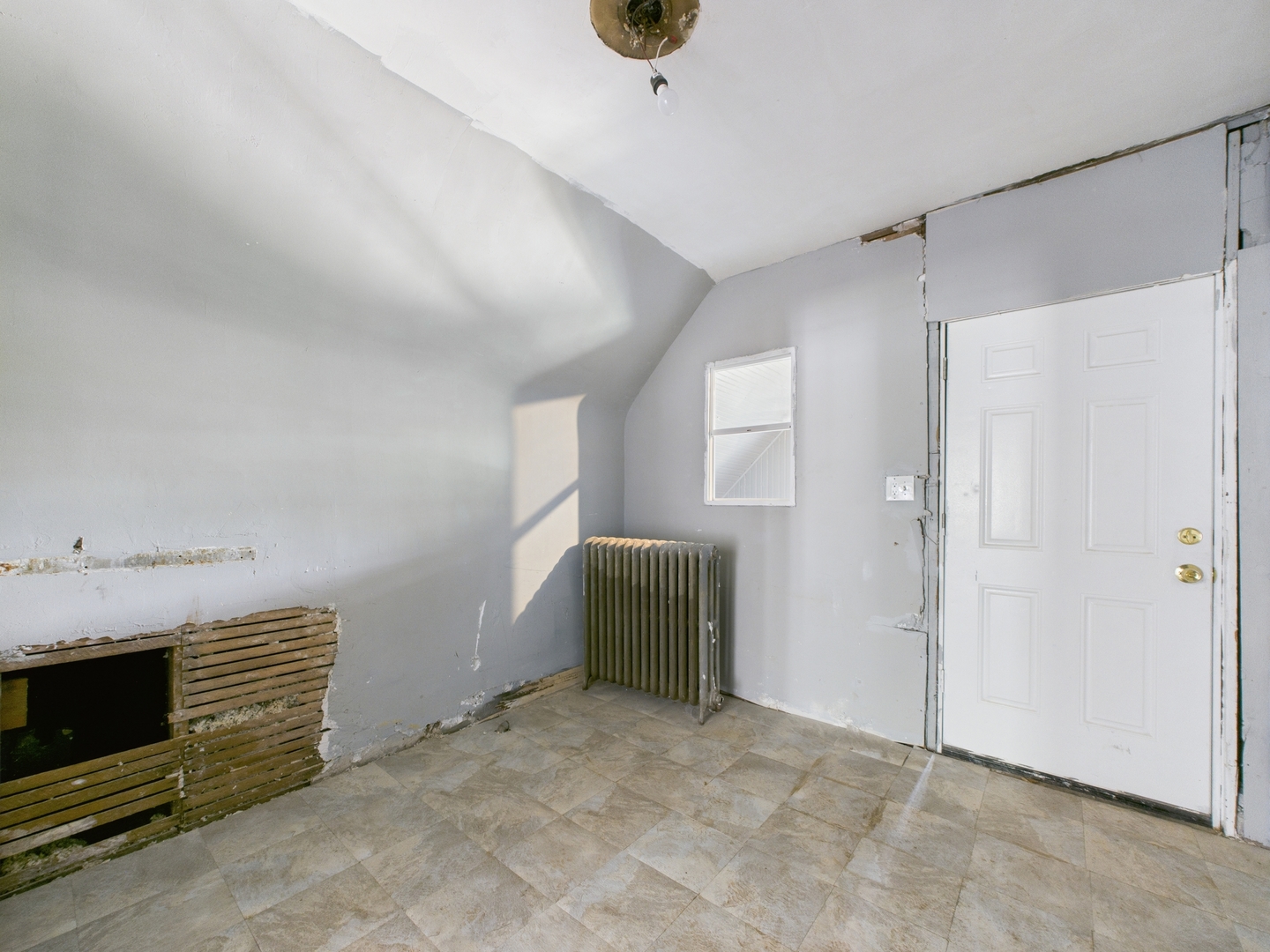 11922 South Perry Avenue Chicago IL 60628