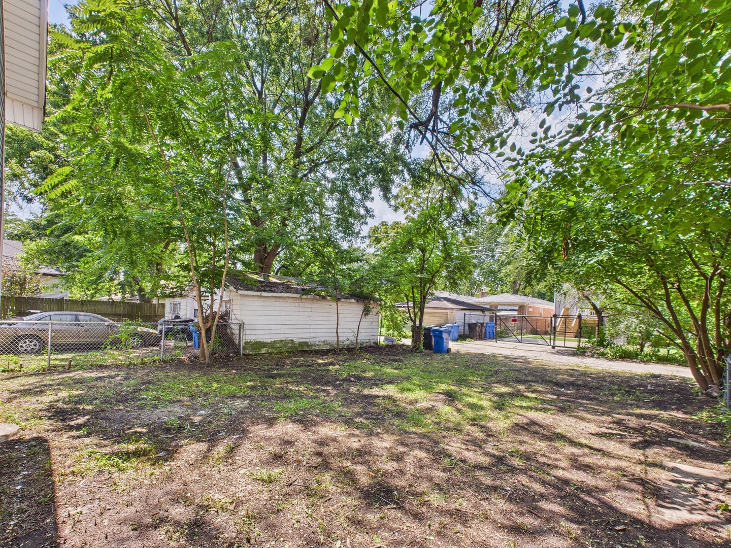 11922 South Perry Avenue Chicago IL 60628