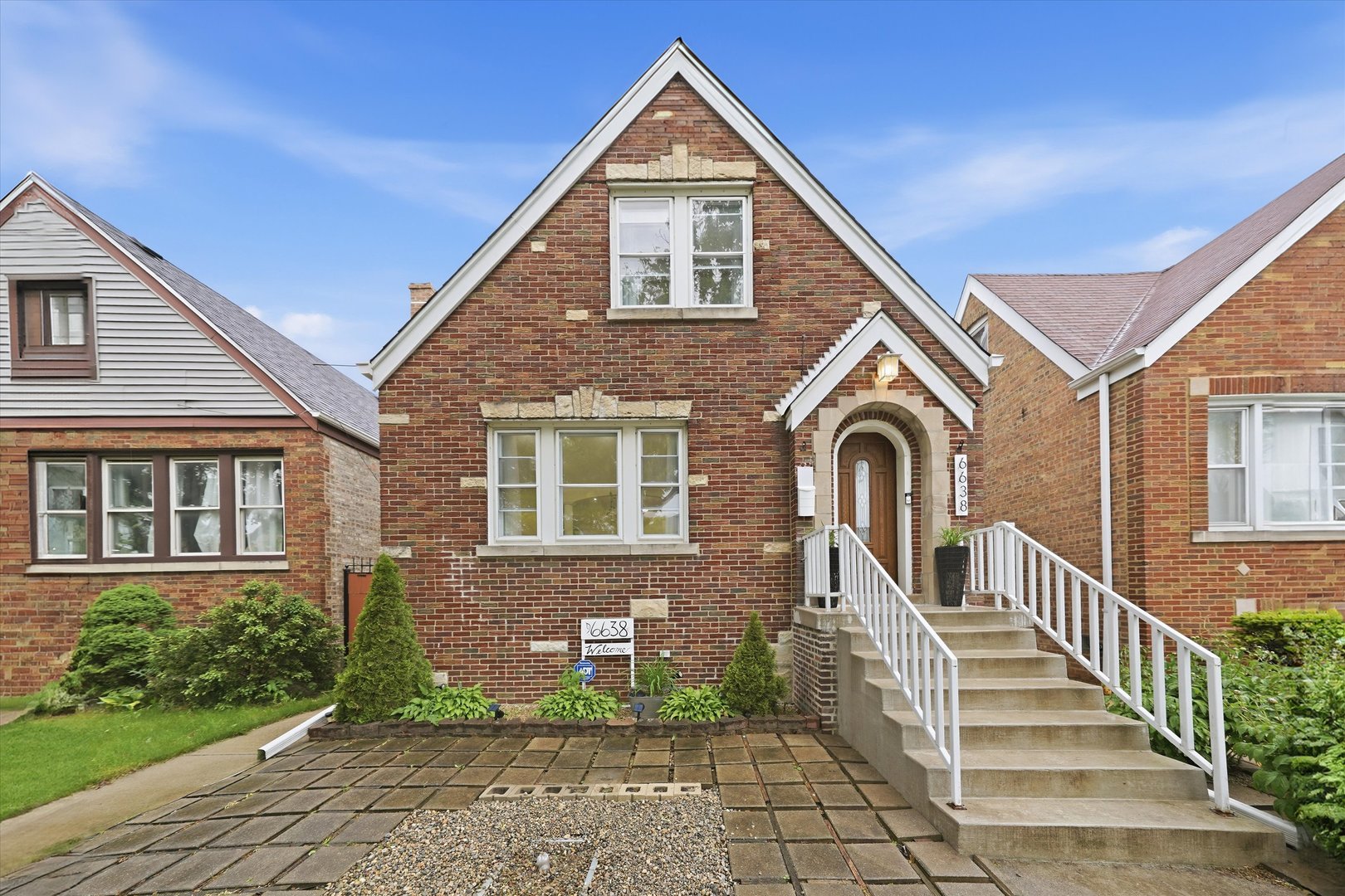 6638 South Karlov Avenue Chicago IL 60629