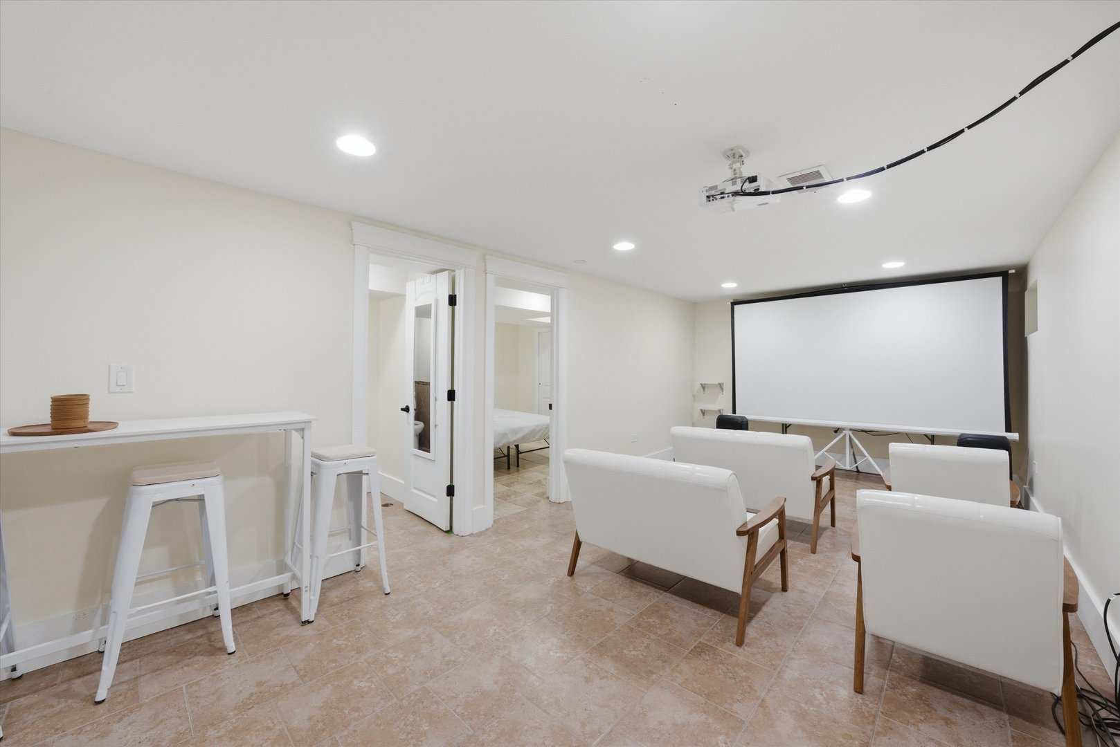 6638 South Karlov Avenue Chicago IL 60629