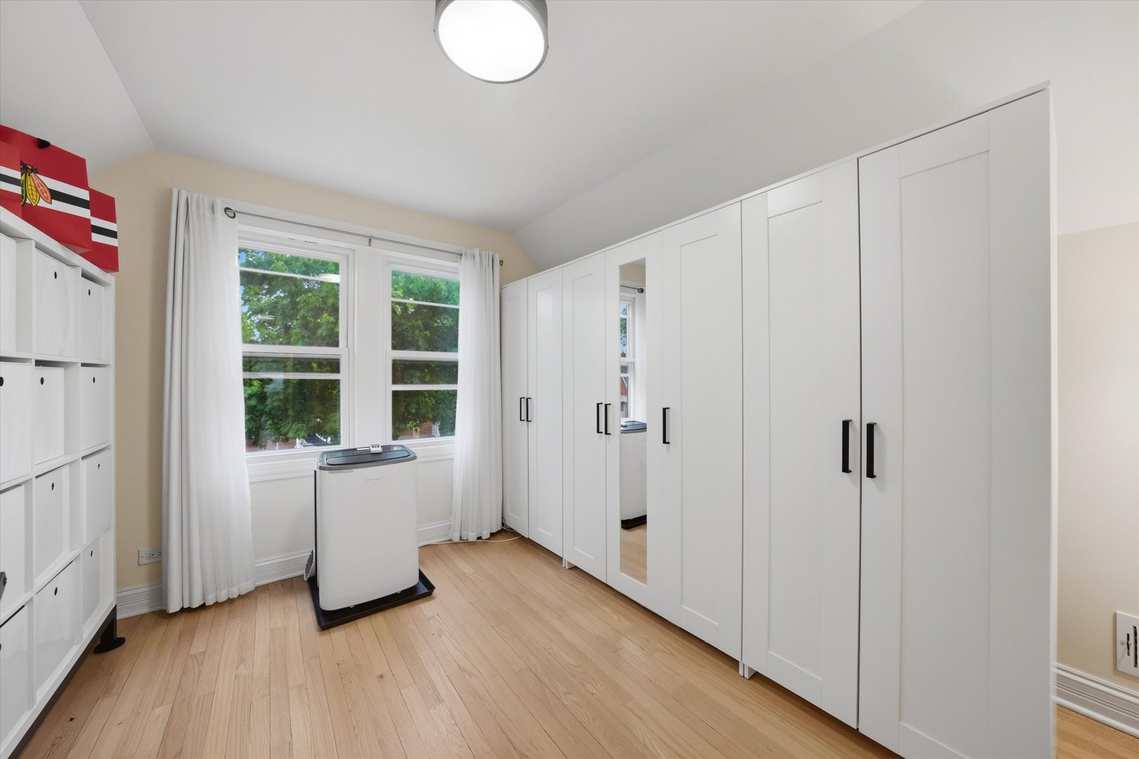 6638 South Karlov Avenue Chicago IL 60629