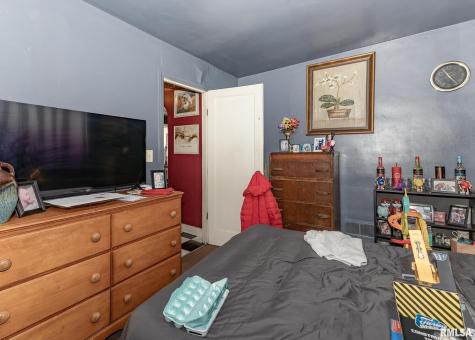 116 West Garfield Street Kewanee IL 61443