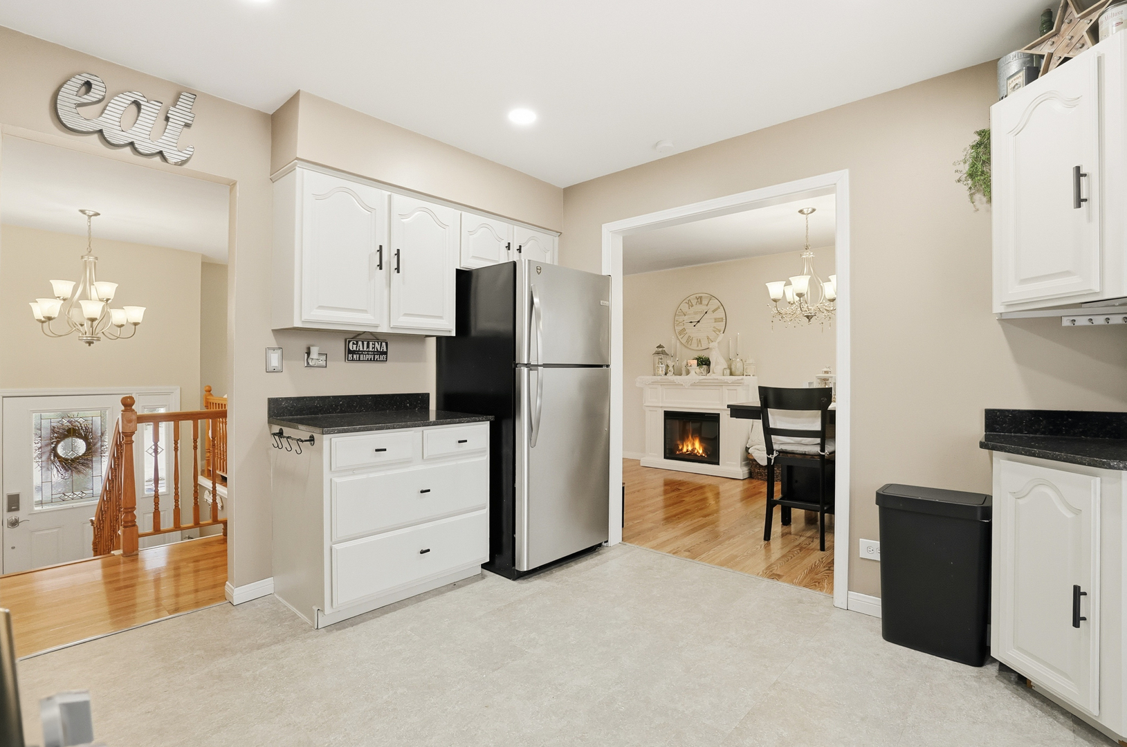 72 West Nevada Avenue Glendale Heights IL 60139