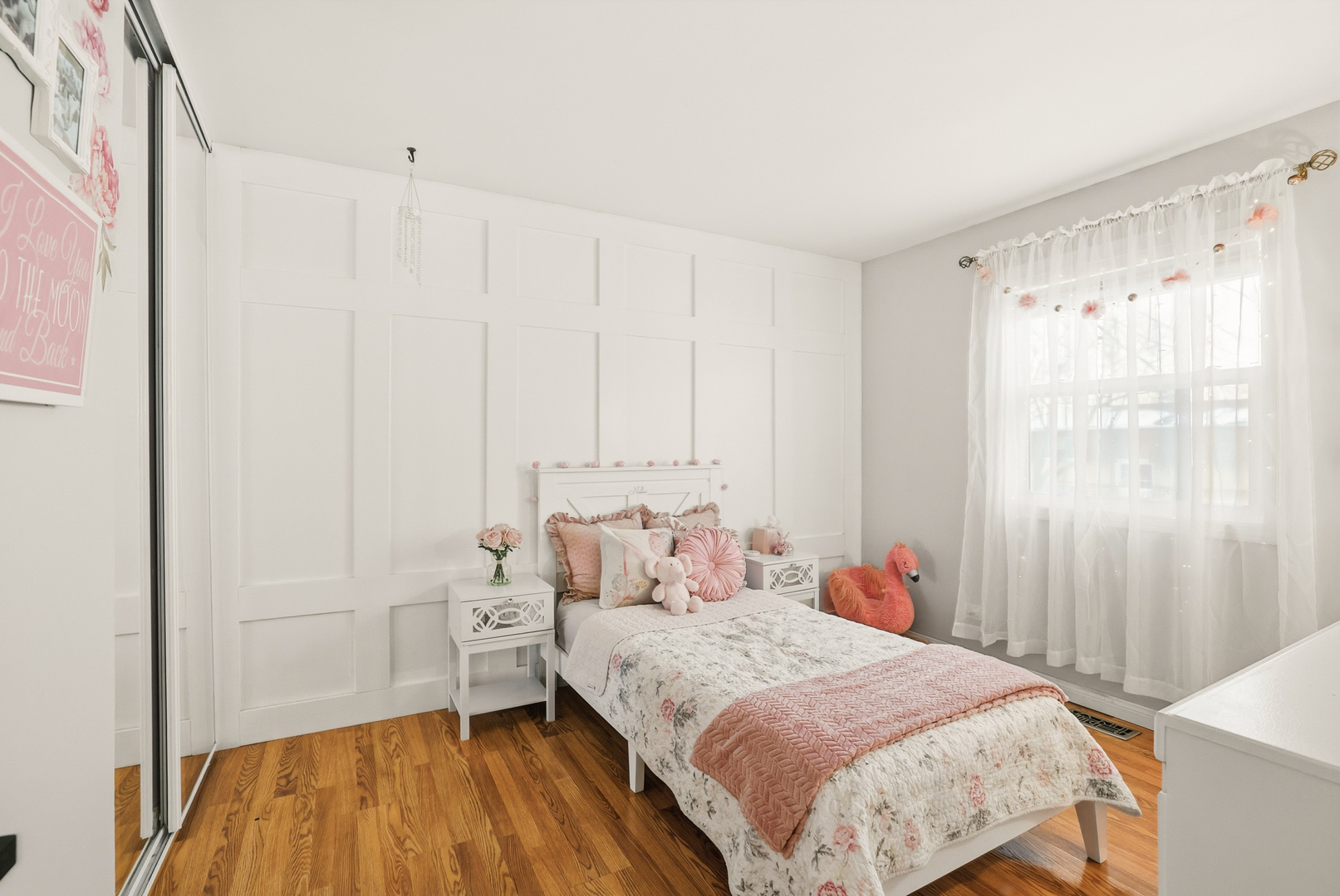 72 West Nevada Avenue Glendale Heights IL 60139