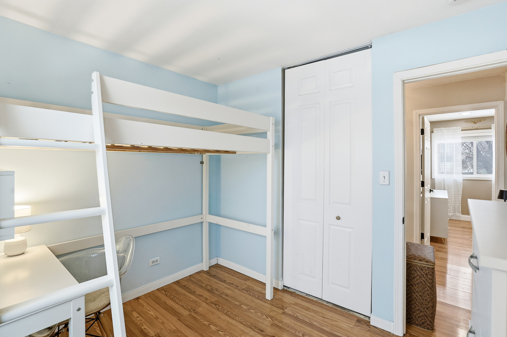 72 West Nevada Avenue Glendale Heights IL 60139