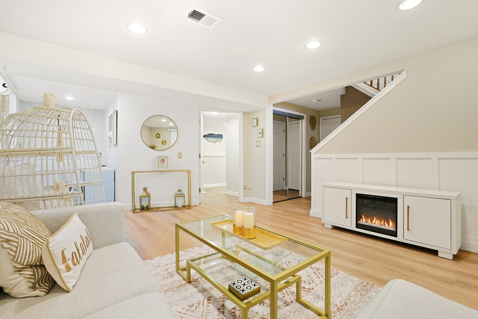 72 West Nevada Avenue Glendale Heights IL 60139