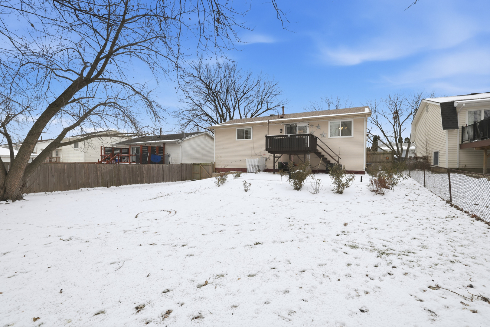 72 West Nevada Avenue Glendale Heights IL 60139