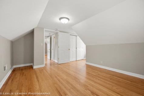 2332 North Leyden Avenue River Grove IL 60171
