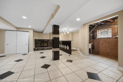 2332 North Leyden Avenue River Grove IL 60171