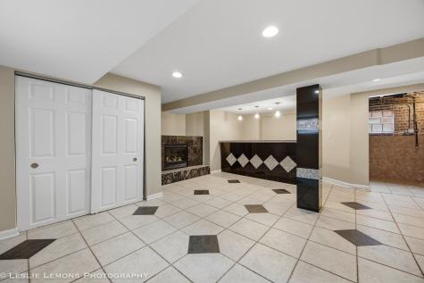 2332 North Leyden Avenue River Grove IL 60171