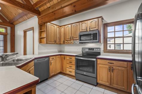 107 North Elmhurst Avenue Mount Prospect IL 60056