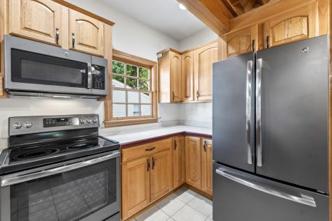 107 North Elmhurst Avenue Mount Prospect IL 60056
