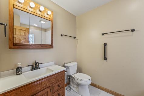 107 North Elmhurst Avenue Mount Prospect IL 60056