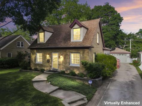 107 North Elmhurst Avenue Mount Prospect IL 60056