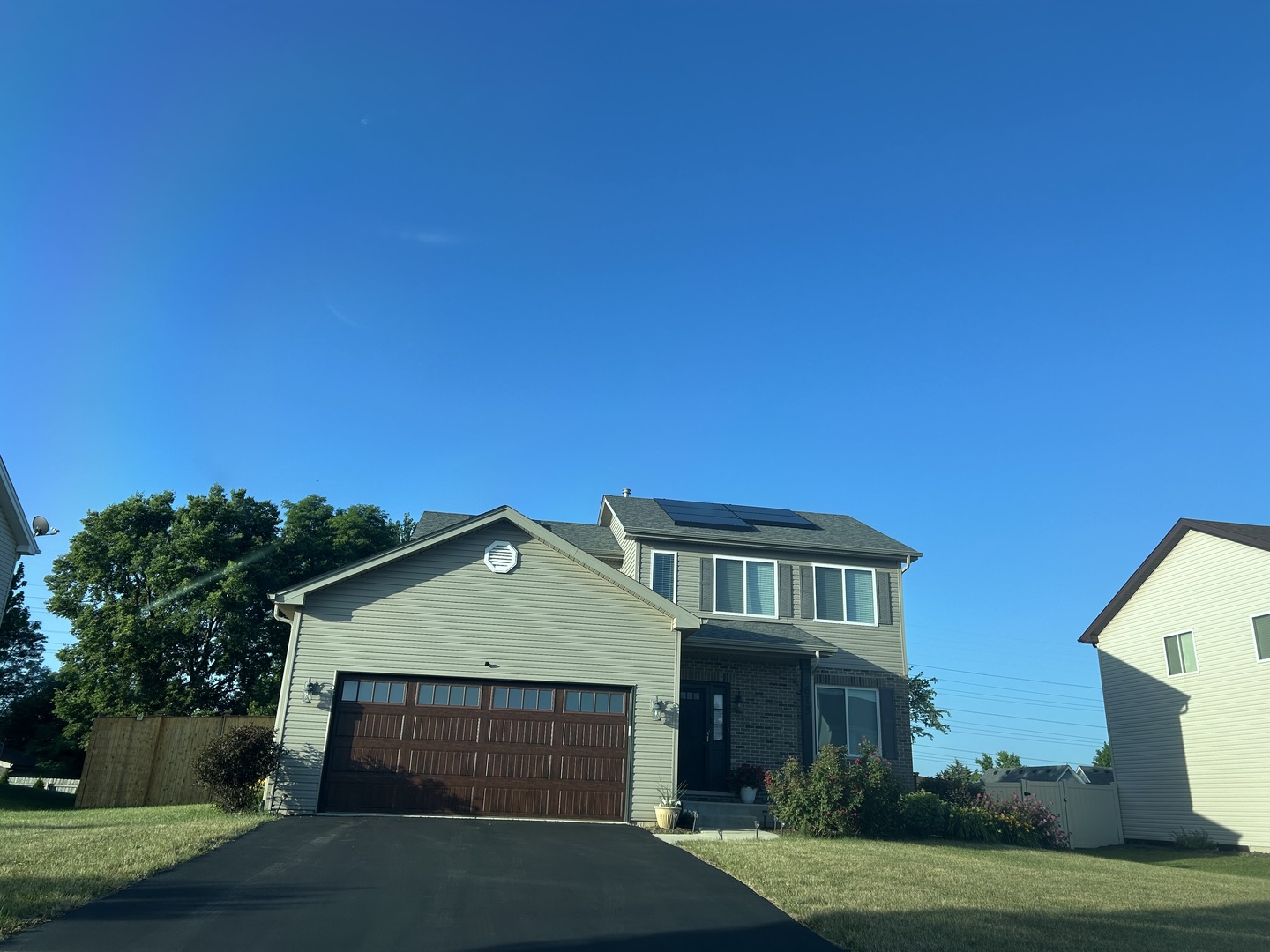 615 Camellia Avenue Aurora IL 60505