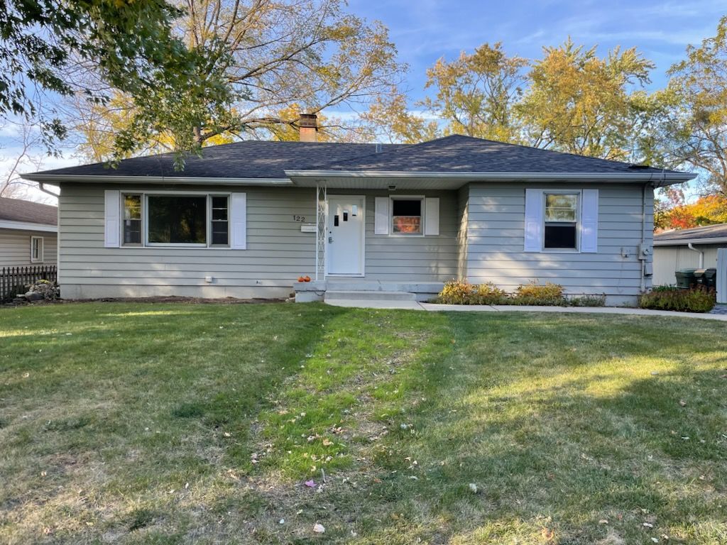 122 Tower Road Barrington IL 60010