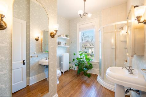 511 North Grove Avenue Oak Park IL 60302