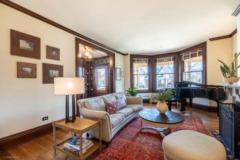 511 North Grove Avenue Oak Park IL 60302