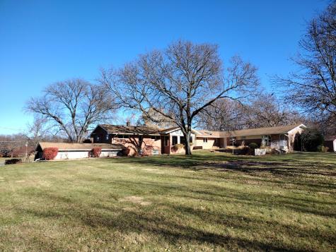 4910 Kilburn Avenue Rockford IL 61101