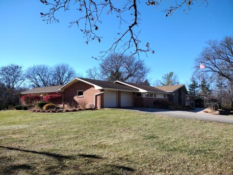 4910 Kilburn Avenue Rockford IL 61101