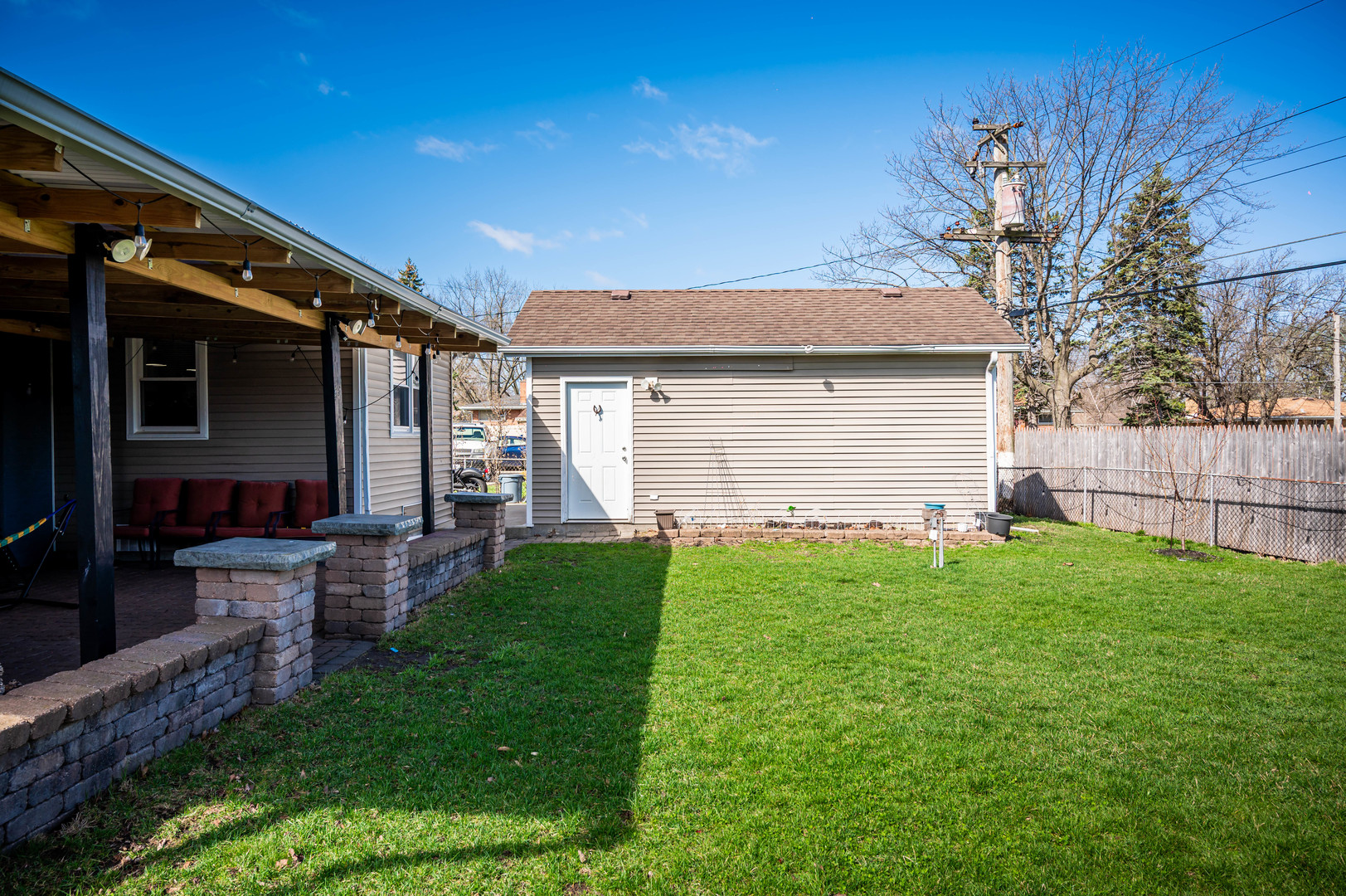 340 East Drake Avenue Addison IL 60101