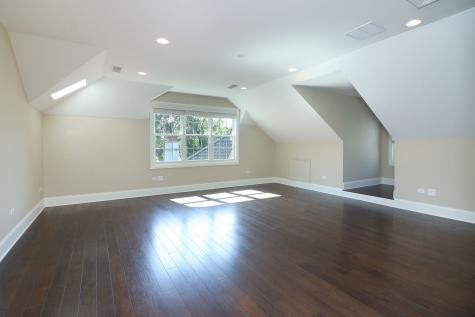 616 Driftwood Court Naperville IL 60540