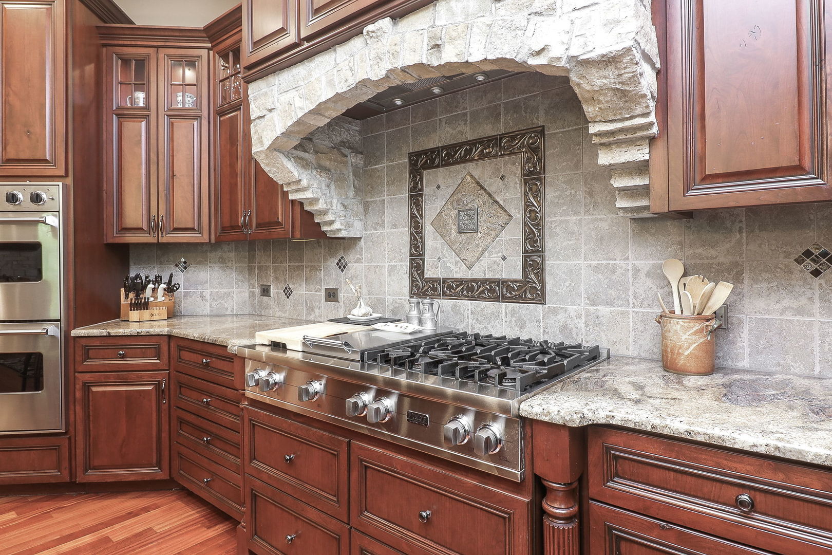 616 Driftwood Court Naperville IL 60540