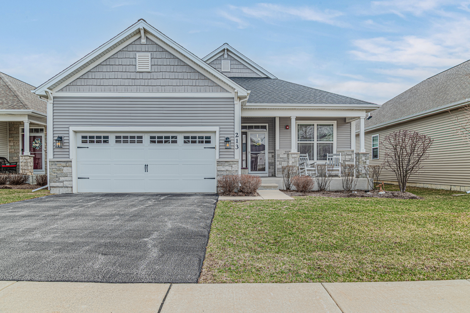 213 Sunset Lane Addison IL 60101