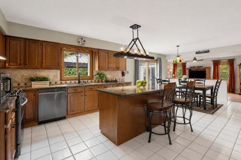 1902 Pine Meadow Court Gurnee IL 60031