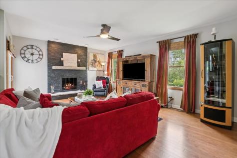 1902 Pine Meadow Court Gurnee IL 60031