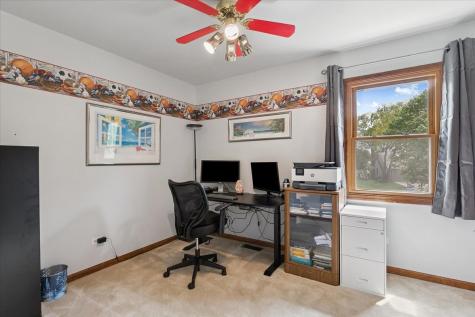 1902 Pine Meadow Court Gurnee IL 60031