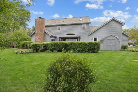 1902 Pine Meadow Court Gurnee IL 60031